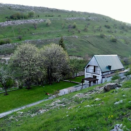 Vikendica Na Jezeru Vila Gacko Exterior foto